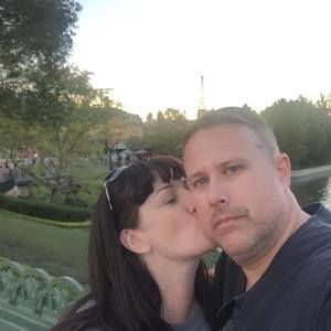 Meet your Posher, Lori